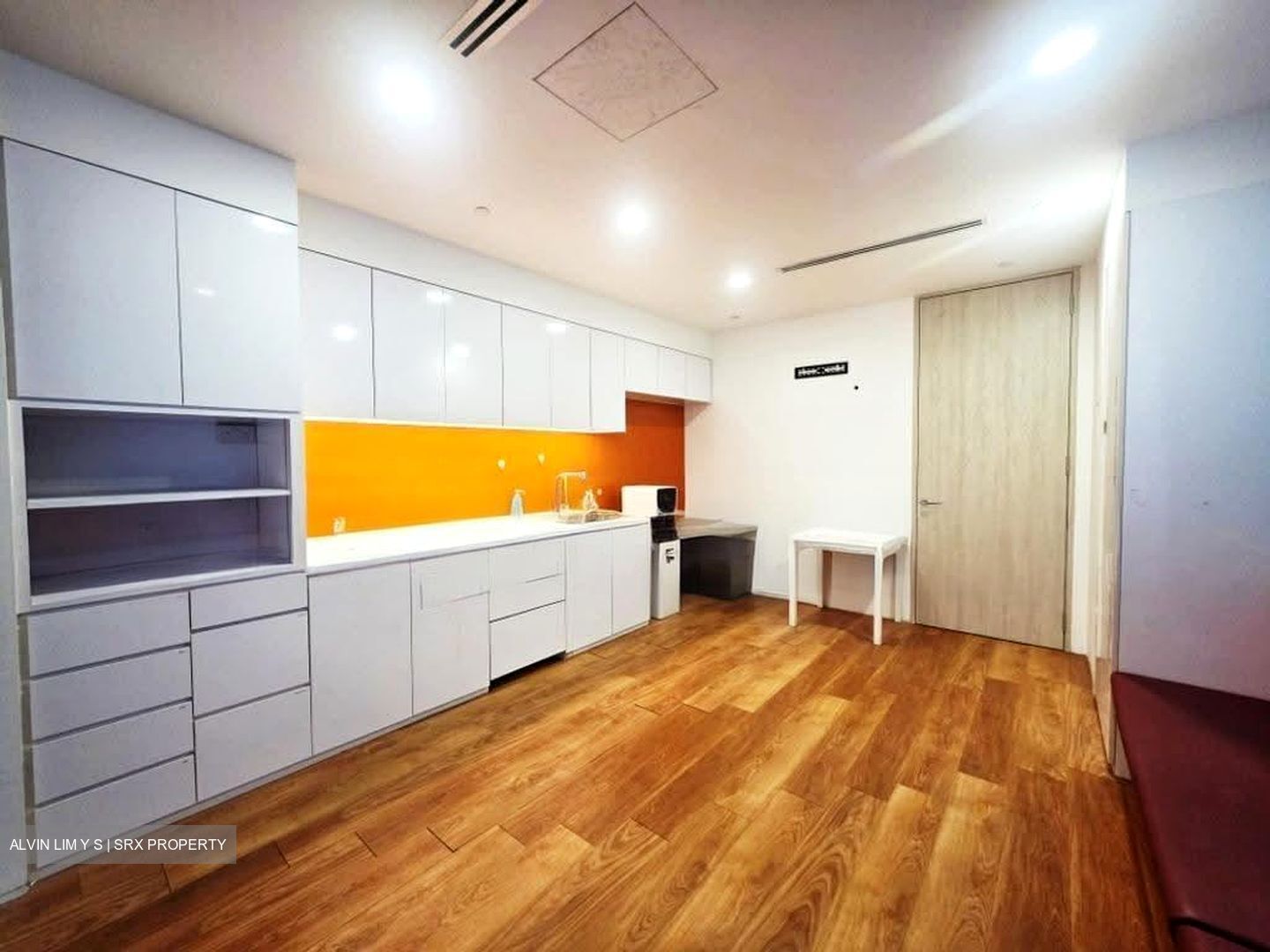 MYP Plaza (D1), Office #638105591